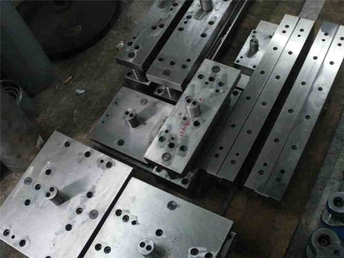 冲压模具加工厂家 模具加工厂家 三度机械来电洽谈 查看