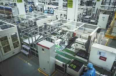 到智能工厂看机器拼效率