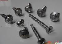 自攻螺丝与机牙螺丝 机械零件供应的关键选择